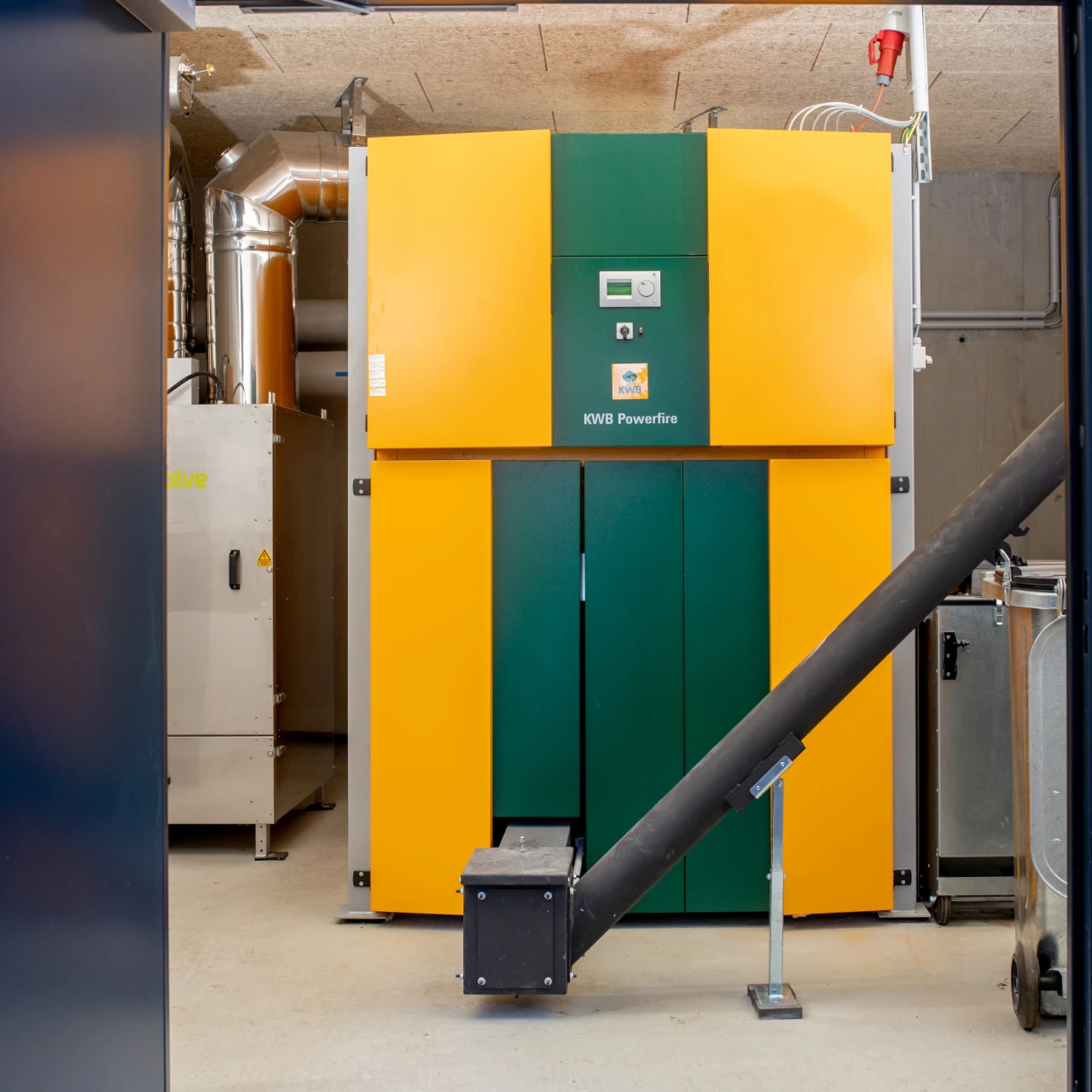 Referenzkunde Wohnbaugesellschaft KWB Powerfire | © KWB, Brunner Hier sieht man einen KWB Powerfire Kessel